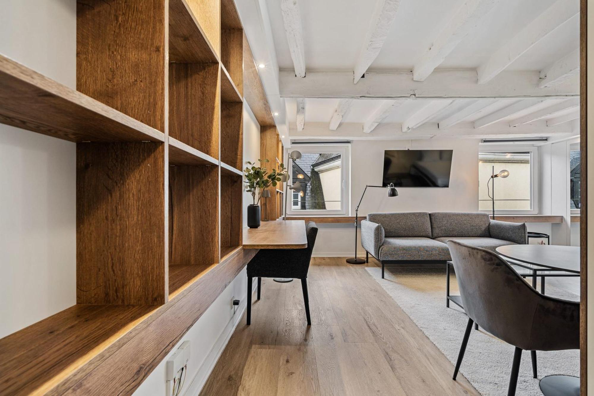 Apartment Serene Haven On Rue Du Nord *